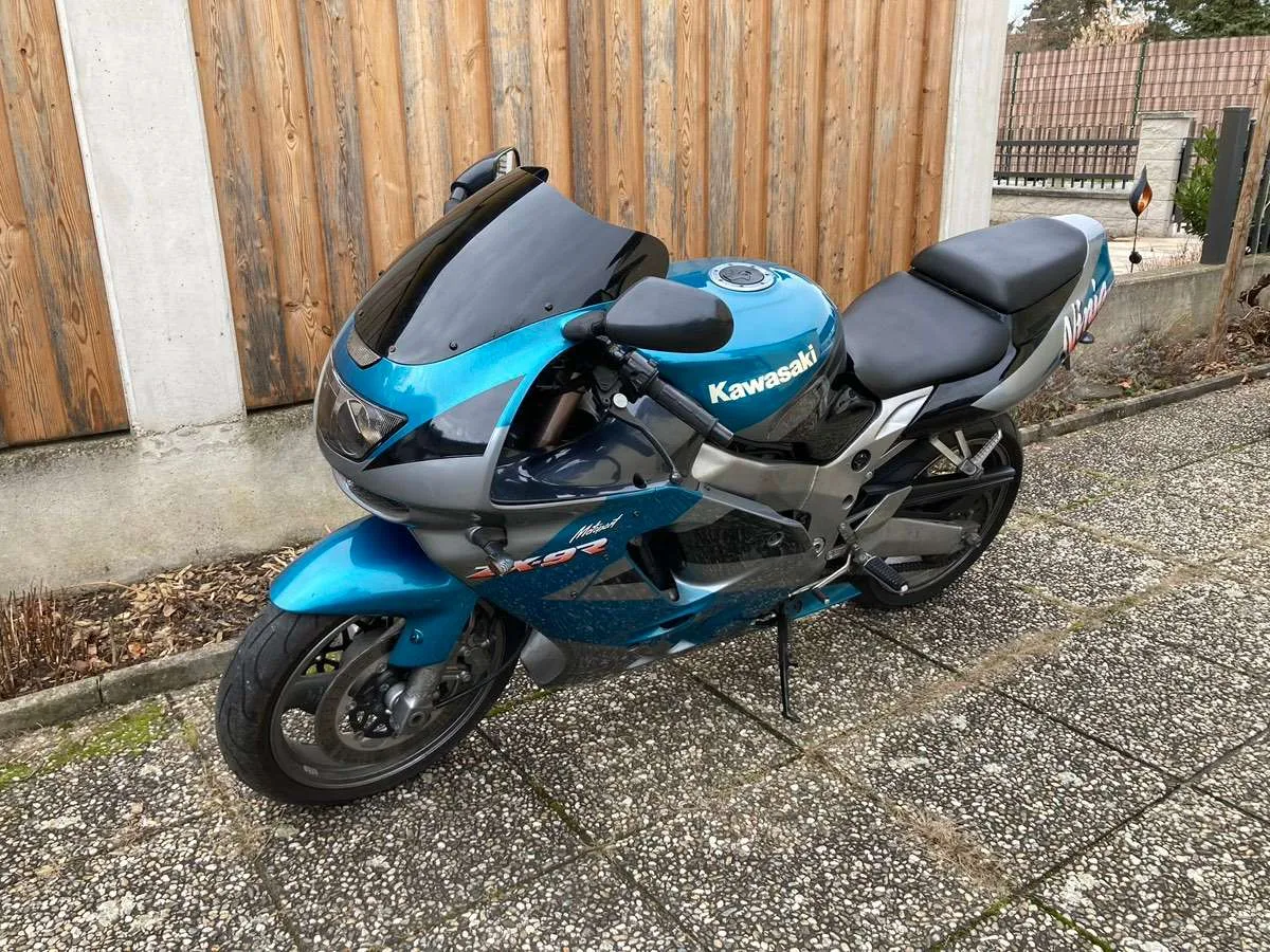 Kawasaki ZX