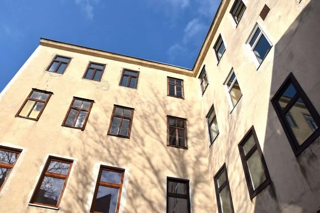 3-Zimmer-Wohnung in Toplage des 12. Bezirks - Altbau mit tollem Renovierungspotential! Bestandsfrei oder Vermietet zu haben! - Ansicht 3