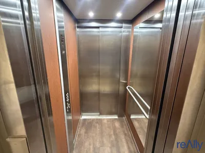9-Zimmer-Gewerbeimmobilie mieten in Wien – 270 m², € 6.760 – Bild 17 von 18