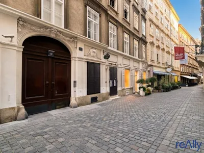 9-Zimmer-Gewerbeimmobilie mieten in Wien – 270 m², € 6.760 – Bild 1 von 18