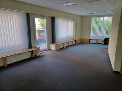 1-Zimmer-Gewerbeimmobilie mieten in Wels – 50 m², € 990 – Bild 4 von 5