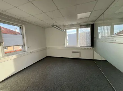 Gewerbeimmobilie mieten in Linz Land – 82 m², € 982 – Bild 5 von 10