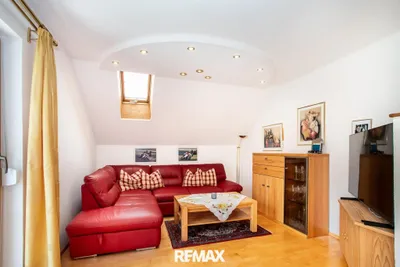 7-Zimmer-Haus kaufen in Gmunden – 186 m², € 389.000 – Bild 3 von 41