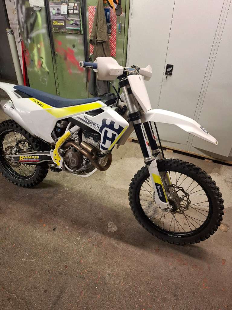 Husqvarna FC Motocross