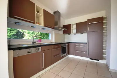 4-Zimmer-Haus mieten in Salzburg Stadt – 180 m², € 4.500 – Bild 3 von 17