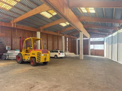 Gewerbeimmobilie mieten in Vöcklabruck – 637 m², € 3.379 – Bild 5 von 6