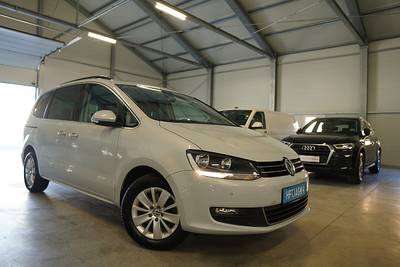VW Sharan Comfortline SCR 2,0 TDI 7 Sitze NAVI PAN...