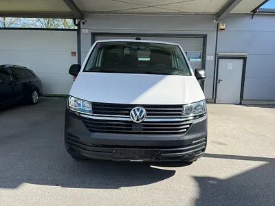 VW Transporter T6 T6.1 Kasten 2,0 TDI KLIMA/ANHÄNGEVORRICHTUNG/PA... Transporter / Kastenwagen