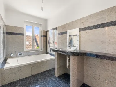 10-Zimmer-Haus kaufen in Bruck an der Leitha – 275,59 m², € 399.000 – Bild 10 von 14
