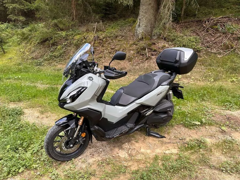 Honda ADV350