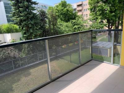 Sonnendurchflutete 2 Zimmerwohnung mit südseitigem Balkon!