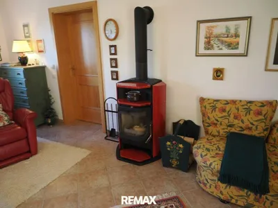 2-Zimmer-Haus kaufen in Gmünd – 105 m², € 250.000 – Bild 2 von 5