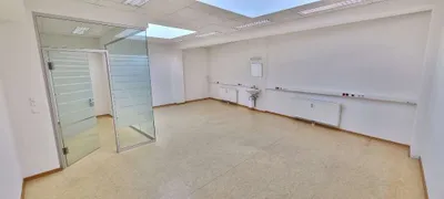 Gewerbeimmobilie mieten in Gänserndorf – 53 m², € 987 – Bild 8 von 10