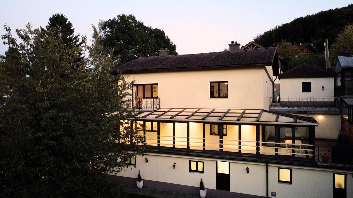 Traumhaftes 350 m² Wohnhaus - Schlüsselfertig - 5 Min. zur Wiener Stadtgrenze - Ansicht 2