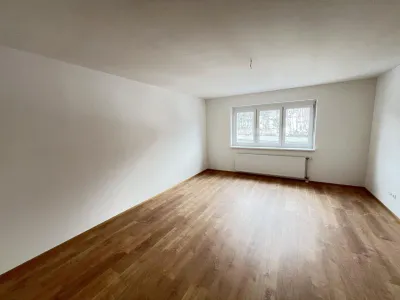1-Zimmer-Wohnung mieten in Steyr – 35 m², € 360 – Bild 2 von 6