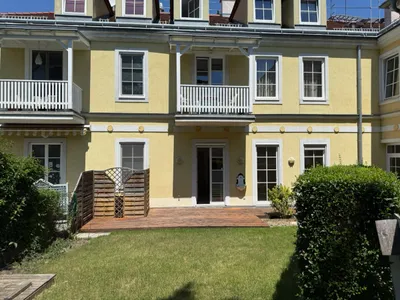 Schöne südseitige Gartenwohnung mi 2 Terrassen und Garagenplatz zum mieten