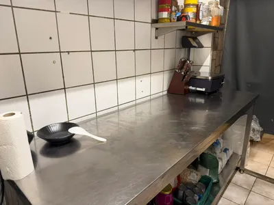 5-Zimmer-Gewerbeimmobilie mieten in Wien – 150 m², € 1.460 – Bild 8 von 17