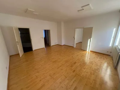 10-Zimmer-Gewerbeimmobilie kaufen in Lilienfeld – 360 m², € 490.000 – Bild 36 von 39