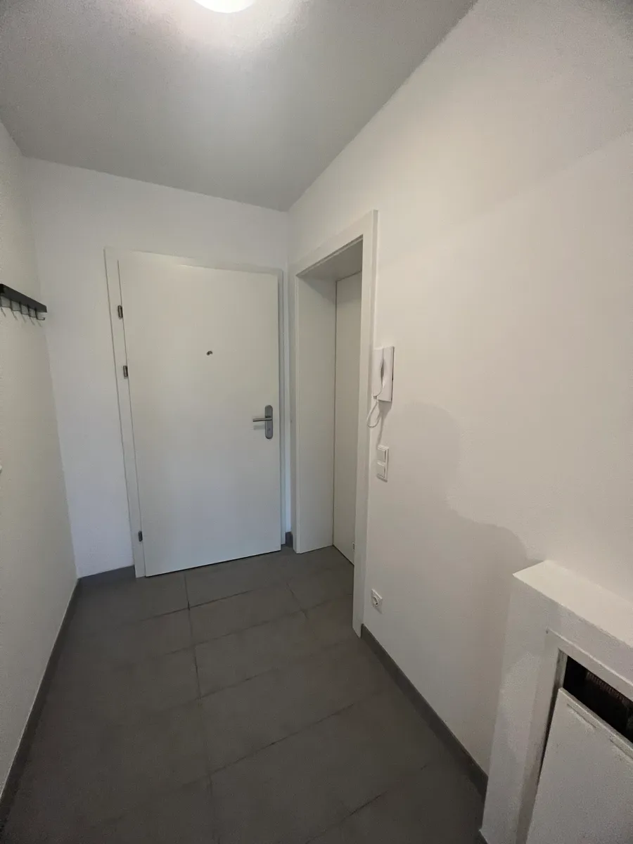 Großzügige 60 m² Wohnung mit großer Terrasse & Garagenstellplatz in guter Lage - Widok 3