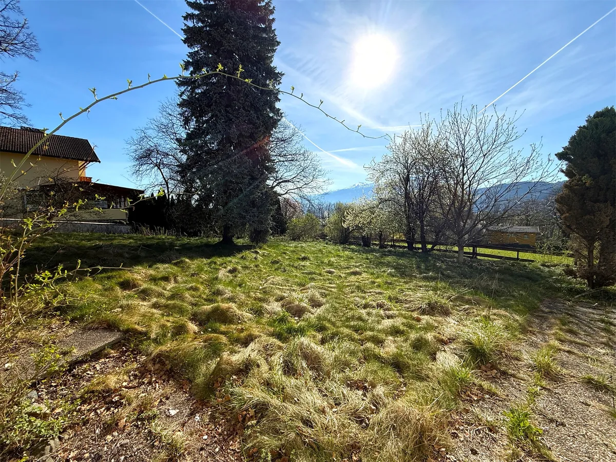 Großzügige Liegenschaft mit bestehendem Wohnhaus und Entwicklungspotenzial in Innsbruck-Kranebitten - Ansicht 3