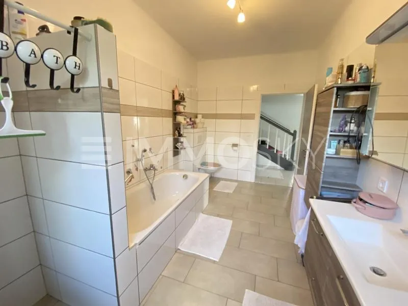 Nähe Güssing: Herrliches Landhaus mit großem Garten in Toplage! - Ansicht 3