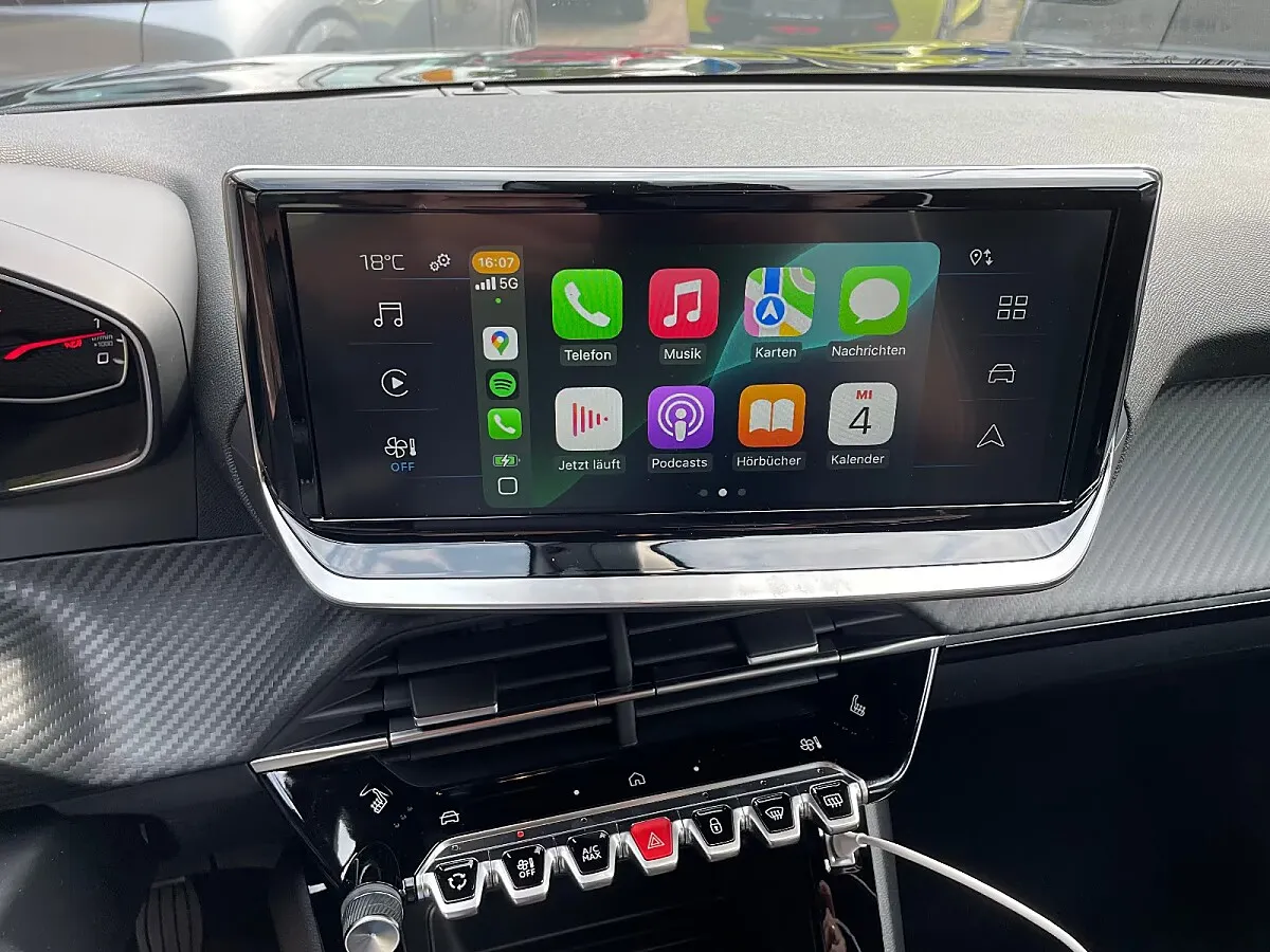 Peugeot 2008 1.2 PureTech 100 PS – Bild 12