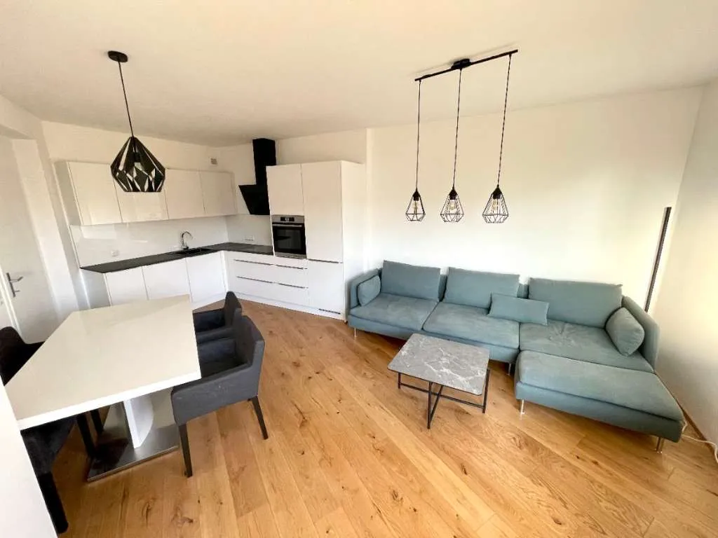 Helle & gemütliche Wohnung inkl. sonnenseitigem Balkon | PROVISIONSFREI