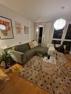 Nachmieter/ in gesucht! Sehr helle Neubauwohnung – Bild 2