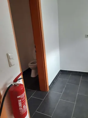 1-Zimmer-Gewerbeimmobilie mieten in Grieskirchen – 31 m², € 276 – Bild 4 von 4