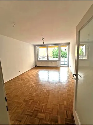 4-Zimmer-Wohnung mieten in Salzburg Stadt – 94 m², € 1.698 – Bild 2 von 11