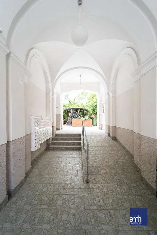 3 Zimmer Altbauwohnung am Anfang der Löwengasse - View 3