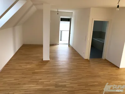 4-Zimmer-Wohnung mieten in Tulln – 130 m², € 1.790 – Bild 5 von 15
