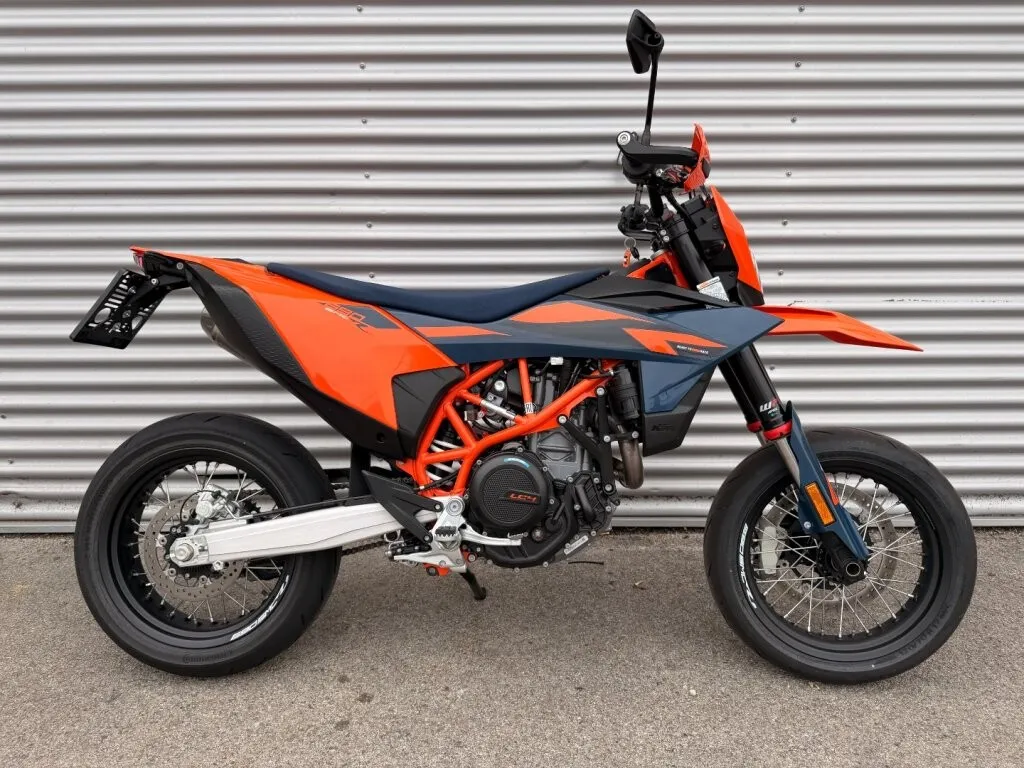 KTM 690