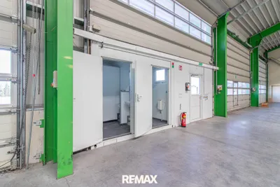 Gewerbeimmobilie mieten in Kirchdorf an der Krems – 985 m², € 5.600 – Bild 6 von 11