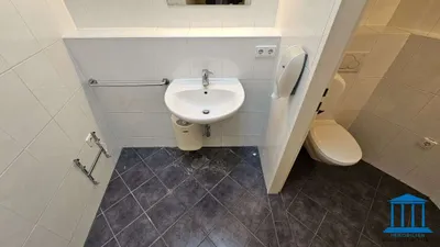 Gewerbeimmobilie mieten in Wiener Neustadt – 265 m², € 2.161 – Bild 21 von 26
