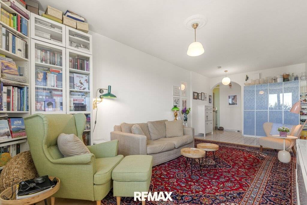 Traumhafte 4-Zimmer-Wohnung mit beeindruckendem Ausblick über Klagenfurt - Ansicht 3