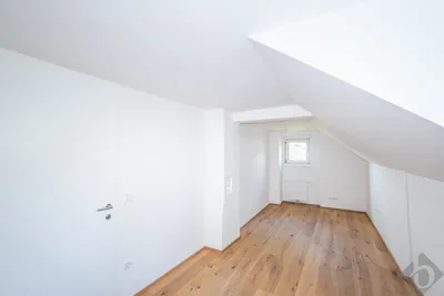 5-Zimmer-Wohnung mieten in Salzburg-Umgebung – 140 m², € 2.500 – Bild 6 von 11