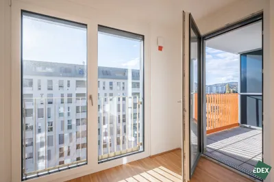 Wunderschöne 2-Zimmer-Wohnung mit Balkon – Bild 2