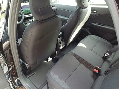 Mitsubishi Grandis Invite 1,3 l DI-T MHEV Bild 6