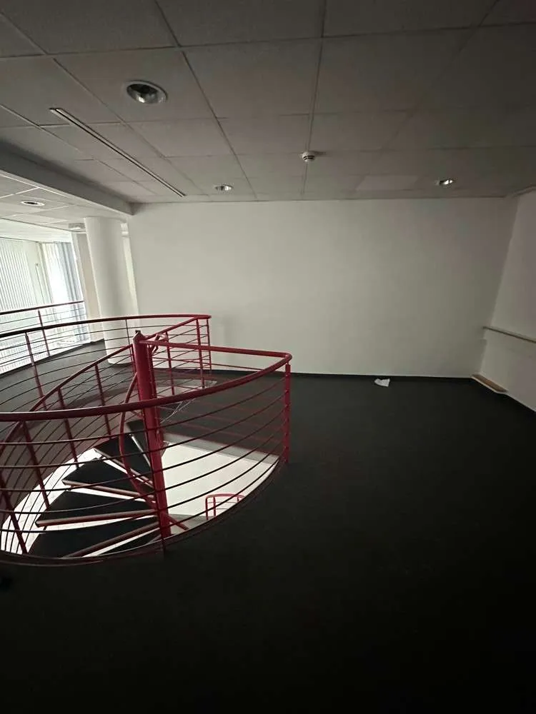 Zentrale Büros im Pharos Haus - Widok 3