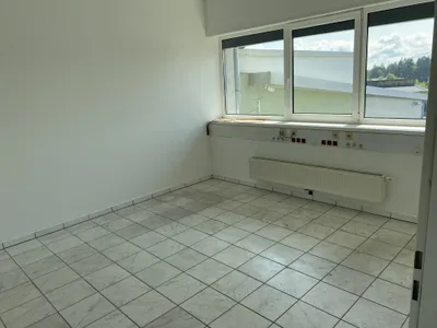 Gewerbeimmobilie mieten in Deutschlandsberg – 353 m², € 9 – Bild 22 von 24