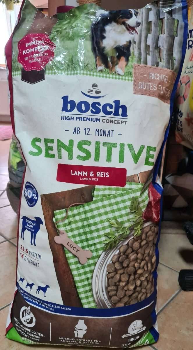 BOSCH Sensitive Lamm und Reis Hundetrockenfutter,  30,- (8181 Arndorf bei  Sankt Ruprecht an der Raab) - willhaben