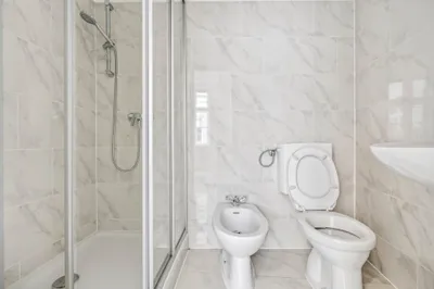 5-Zimmer-Gewerbeimmobilie mieten in Wien – 140 m², € 2.948 – Bild 19 von 21