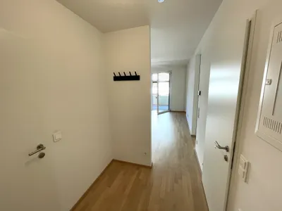 Moderne 2-Zimmer Wohnung mit Balkon und Einbauküche in 1200 Wien – Bild 3