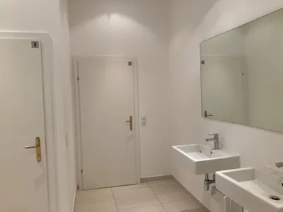 Gewerbeimmobilie mieten in Wien – 204 m², € 18 – Bild 10 von 12