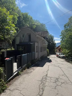 4-Zimmer-Haus mieten in Spittal an der Drau – 120 m², € 1.300 – Bild 1 von 5