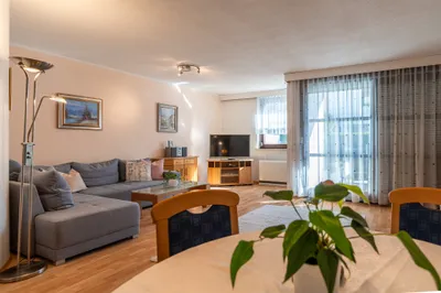 5-Zimmer-Haus kaufen in Innsbruck-Land – 130 m², € 695.000 – Bild 2 von 17