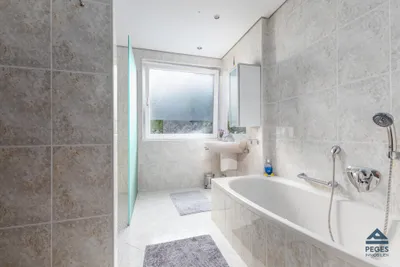 9-Zimmer-Wohnung kaufen in Salzburg Stadt – 260 m², € 990.000 – Bild 10 von 14