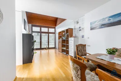 9-Zimmer-Wohnung kaufen in Salzburg Stadt – 260 m², € 990.000 – Bild 9 von 14