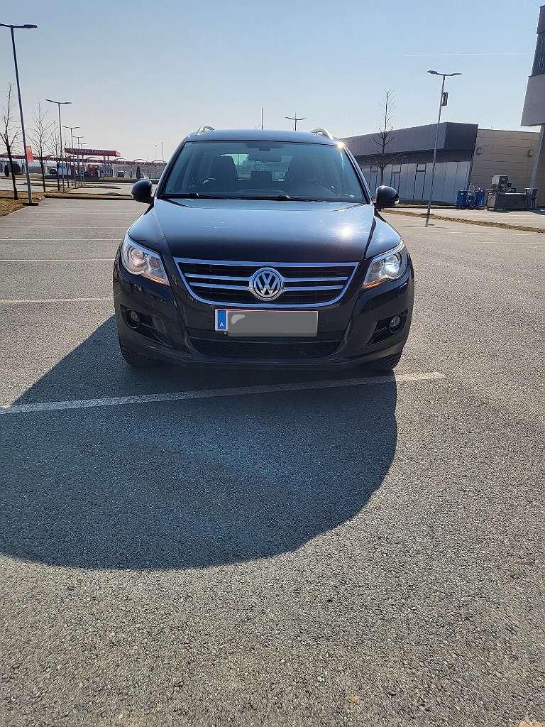 VW Tiguan 2,0 TDI 4Motion Sky DPF SUV / Geländewagen